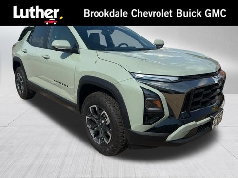 Used 2026 Chevrolet Equinox ACTIV w/ Convenience Package III AWD/4WD image 1
