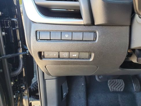 New 2026 Nissan Rogue SV w/ Rock Creek Premium Package AWD/4WD image 20