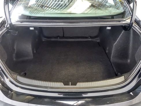 Used 2024 Chevrolet Malibu LT image 28