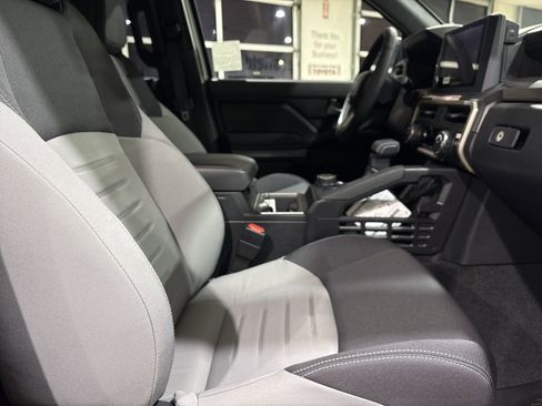 New 2025 Toyota Tacoma TRD Sport image 25