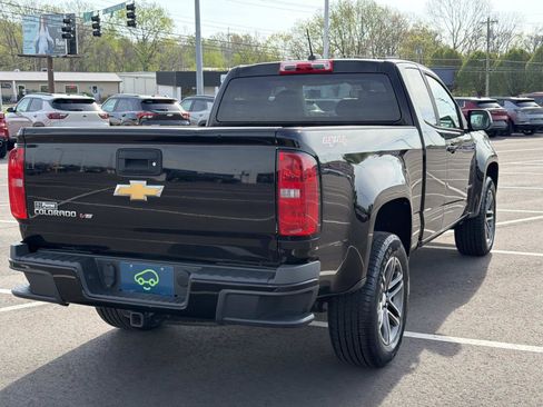 Certified 2019 Chevrolet Colorado W/T w/ Custom Special Edition AWD/4WD image 19