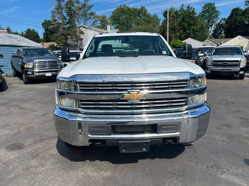 Used 2015 Chevrolet Silverado 3500 W/T AWD/4WD image 9