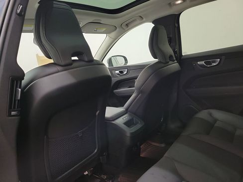 Certified 2024 Volvo XC60 B5 Plus w/ Protection Package Premier image 14