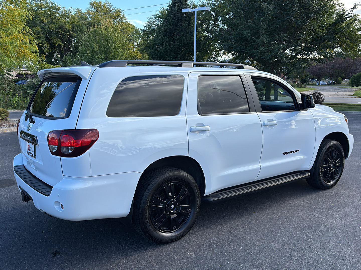 Used 2019 Toyota Sequoia 4WD image 10