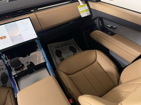New 2026 Land Rover Range Rover Sport SE image 23