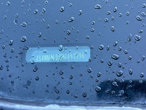 Used 2023 Subaru Ascent Premium w/ Convenience Package AWD/4WD image 2