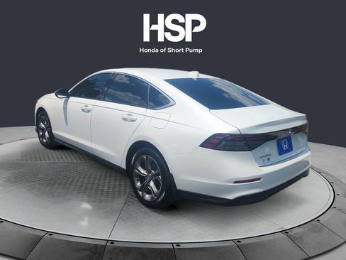 Certified 2023 Honda Accord EX image 3
