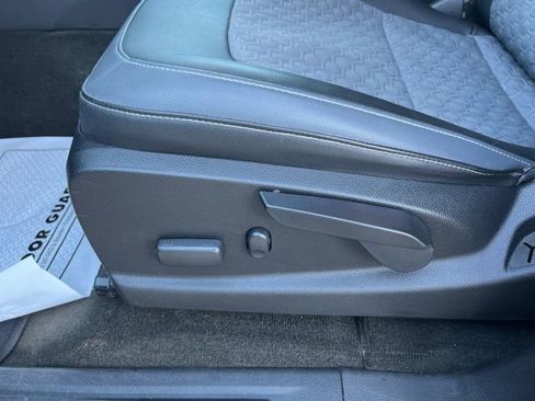 Used 2016 Chevrolet Colorado Z71 image 20