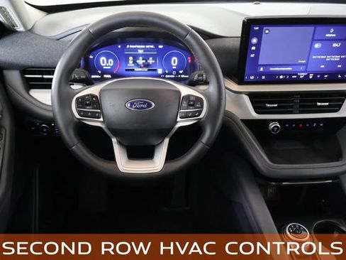 Used 2025 Ford Explorer Active w/ Active Comfort Package AWD/4WD image 22