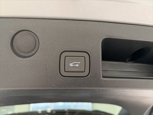 New 2026 Chevrolet Equinox LT w/ Convenience Package II image 13