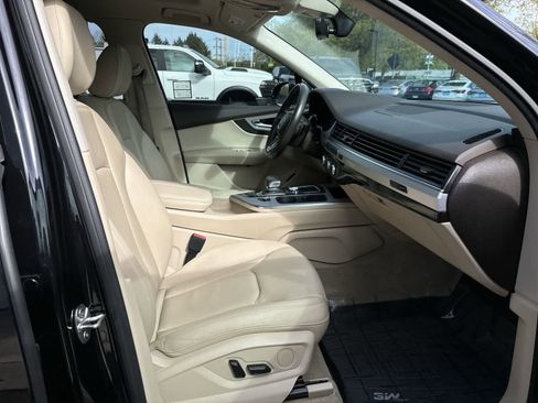 Used 2019 Audi Q7 2.0T Premium w/ Convenience Package AWD/4WD image 5
