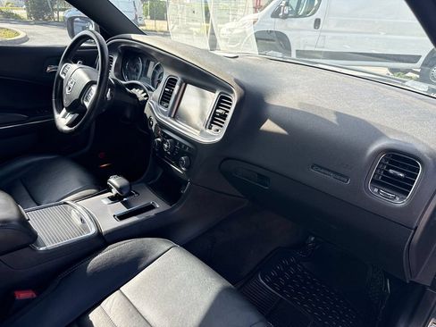 Used 2014 Dodge Charger SXT Plus AWD/4WD image 15