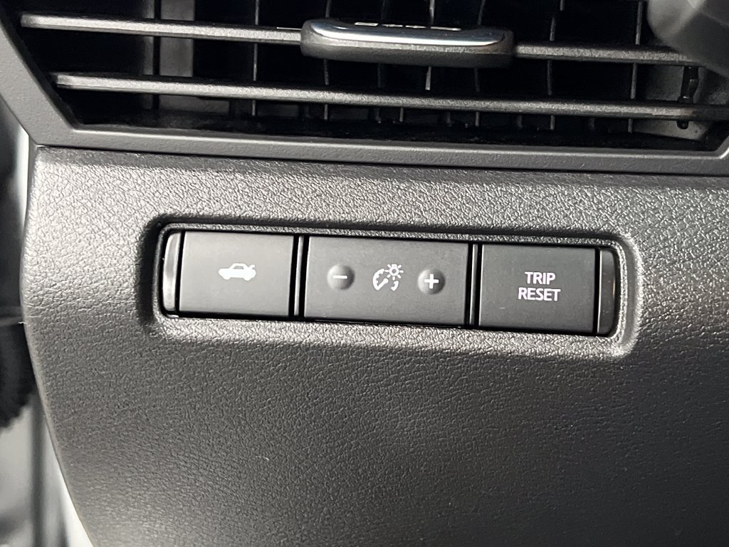Used 2026 Nissan Altima 2.5 SV FWD image 42