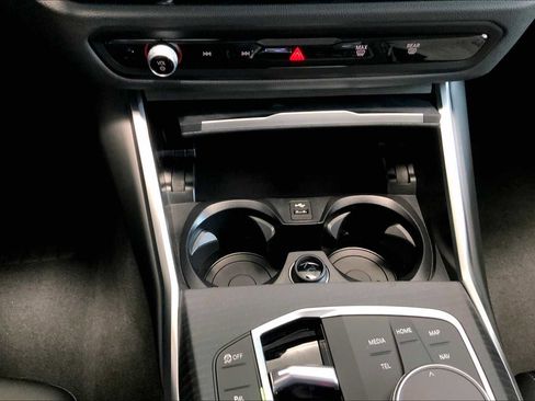 New 2025 BMW 330i xDrive Sedan w/ Premium Package image 20