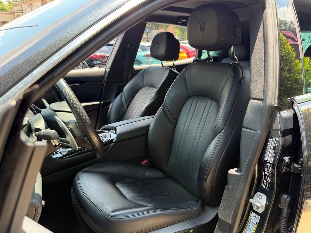 Used 2023 Maserati Levante Modena AWD/4WD image 26