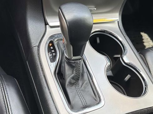 Used 2021 Jeep Grand Cherokee Limited RWD image 30