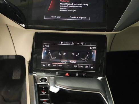 Certified 2024 Audi Q8 e-tron Premium Plus AWD/4WD image 20