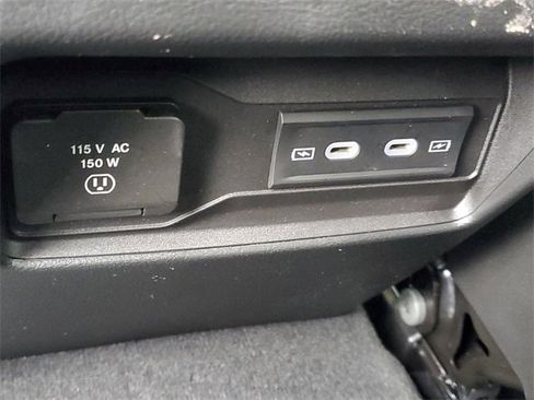 New 2026 Jeep Grand Cherokee Altitude AWD/4WD image 12