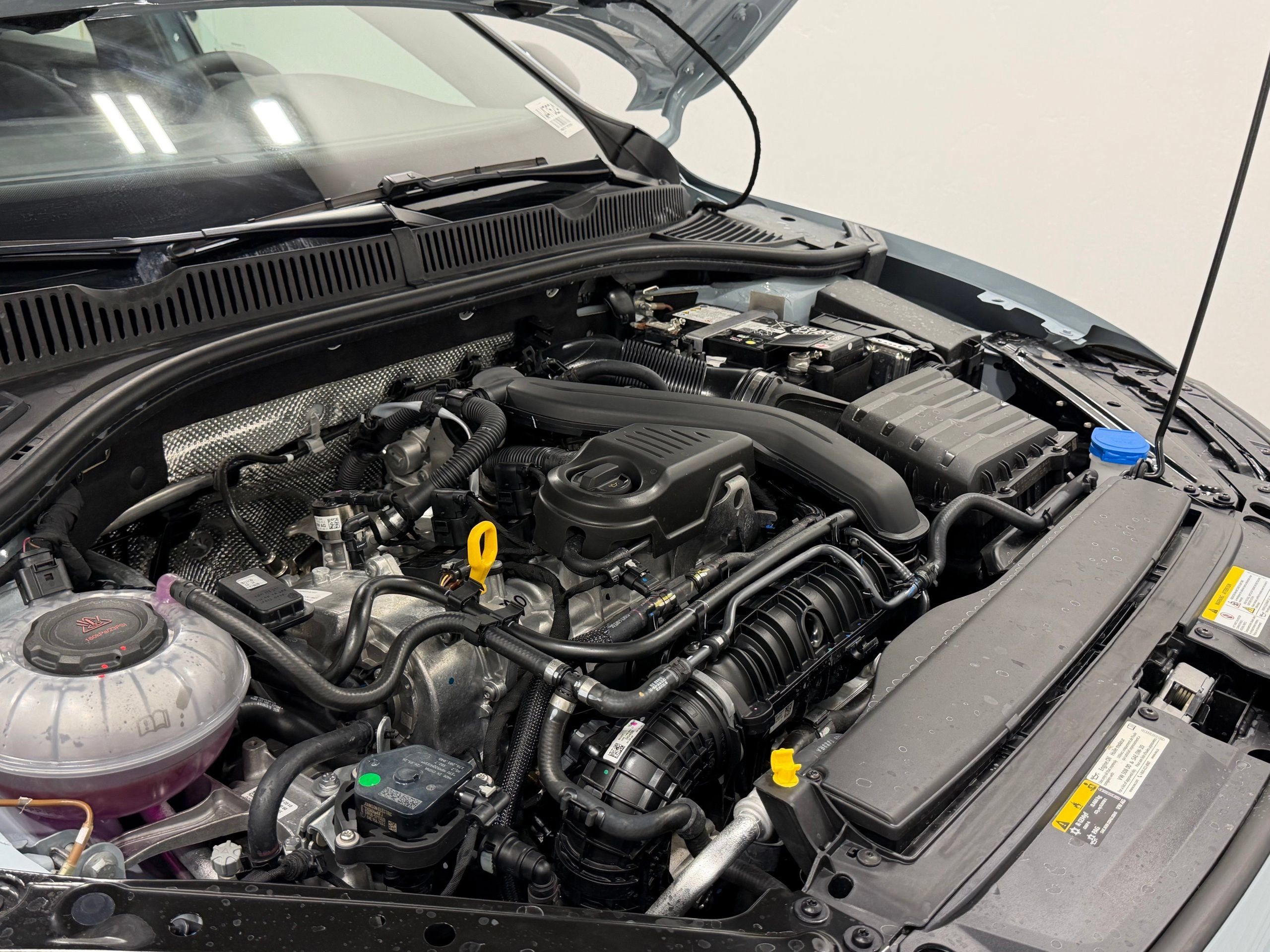 Used 2026 Volkswagen Jetta Sport FWD image 45
