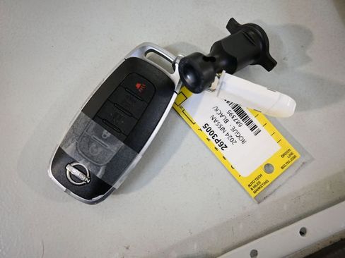 Used 2024 Nissan Rogue SV FWD image 23