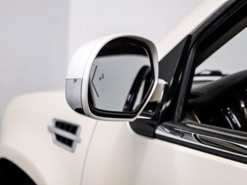 Used 2013 Cadillac Escalade Platinum RWD image 54
