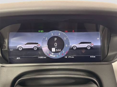 Certified 2026 Land Rover Range Rover Velar Dynamic SE AWD/4WD image 7