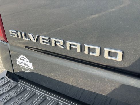 Used 2021 Chevrolet Silverado 1500 Custom Trail Boss w/ Safety Confidence Package image 30