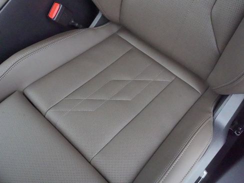 Used 2025 BMW X3 xDrive30i w/ Convenience Package image 10