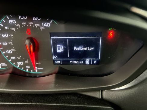 Used 2020 Chevrolet Trax LS AWD/4WD image 13