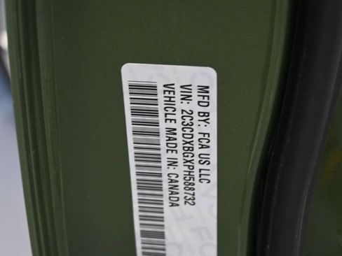Used 2023 Dodge Charger SXT w/ Plus Group RWD image 16