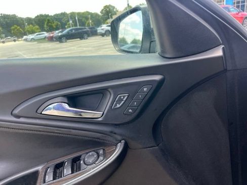 Used 2024 Chevrolet Malibu LT FWD image 13