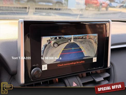 Used 2025 Toyota RAV4 XLE image 20