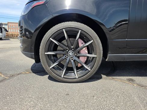 Used 2019 Land Rover Range Rover HSE AWD/4WD image 10