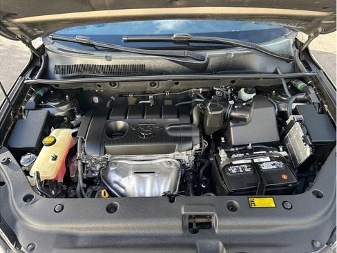 Used 2011 Toyota RAV4 4WD w/ Base L4 Extra Value Pkg image 24