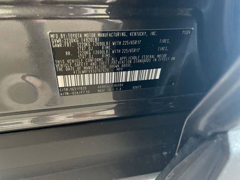 Used 2025 Toyota RAV4 LE image 27