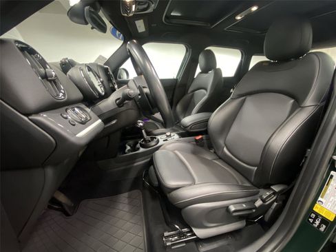 Used 2019 MINI Cooper Countryman S w/ Storage Package image 17