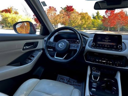 Used 2021 Nissan Rogue SL image 31