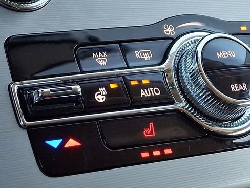 Certified 2022 Lincoln Aviator AWD w/ Premium Package image 26