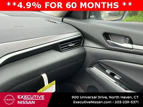 New 2025 Nissan Altima 2.5 SR image 19