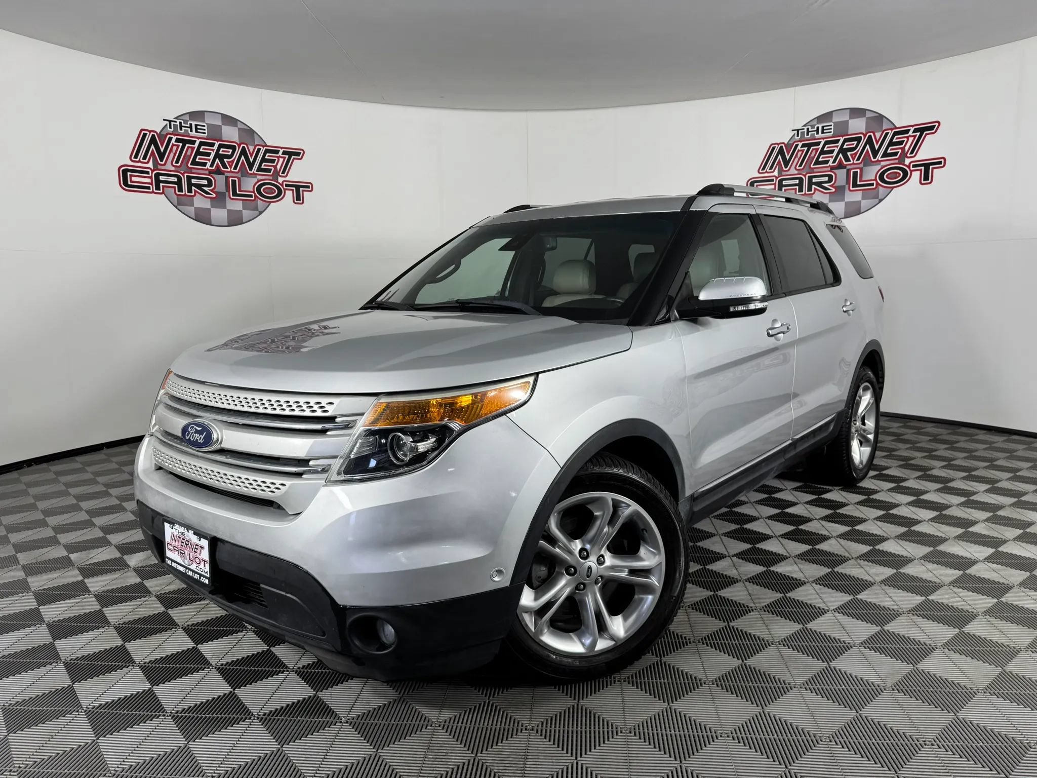 Used 2014 Ford Explorer Limited w/ Equipment Group 302A FWD image 1