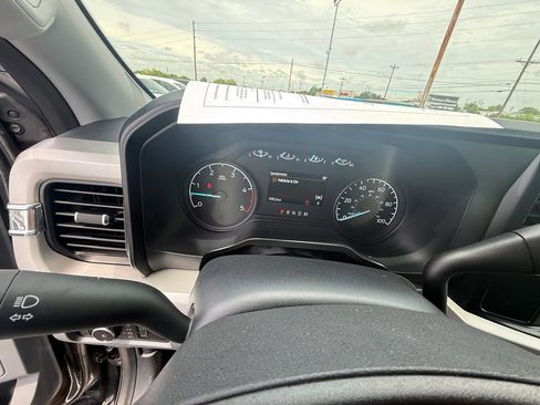 Used 2025 Ford F250 XLT AWD/4WD image 17