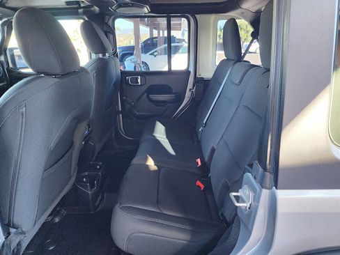 Used 2020 Jeep Wrangler Unlimited Sport image 72