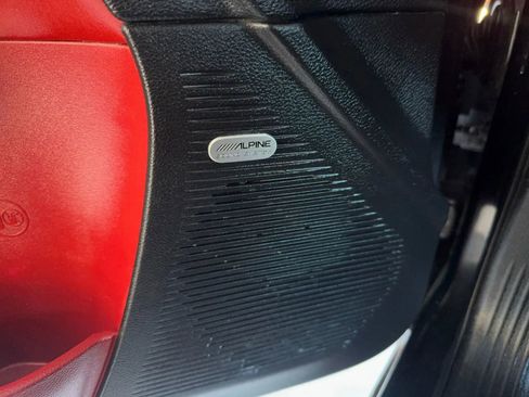 Used 2015 Dodge Challenger R/T Scat Pack w/ Scat Pack Appearance Package image 36