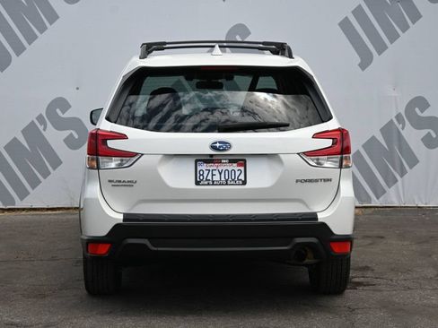 Used 2021 Subaru Forester Premium AWD/4WD image 6