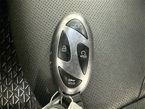 Used 2025 Hyundai Santa Cruz SEL image 16