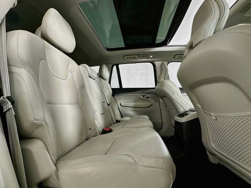 Used 2025 Volvo XC90 T8 Ultra w/ Protection Package Premier AWD/4WD image 27