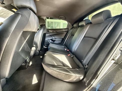 Used 2021 Honda Civic Sport image 15