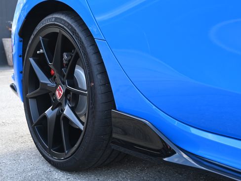 Used 2025 Honda Civic Type R image 57