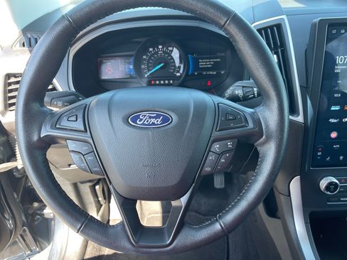 Used 2022 Ford Edge SEL w/ Sport Appearance Package AWD/4WD image 7