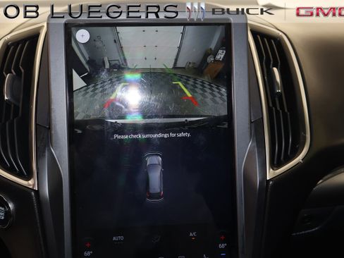 Used 2022 Ford Edge Titanium image 28